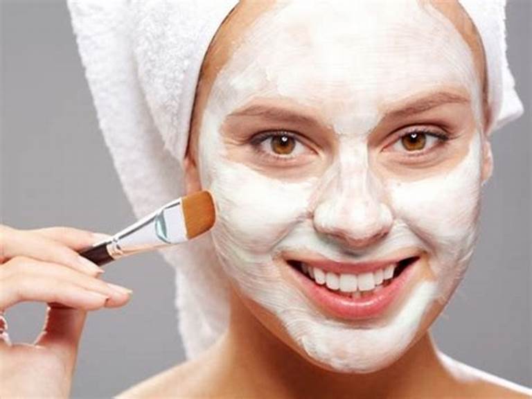 ماسک بوتاکس طبیعی؛ چگونه بدون تزریق پوستی صاف داشته باشیم؟