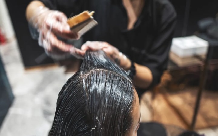 مراقبت بعد از کراتینه کردن مو شامل چه مواردی می‌شود؟