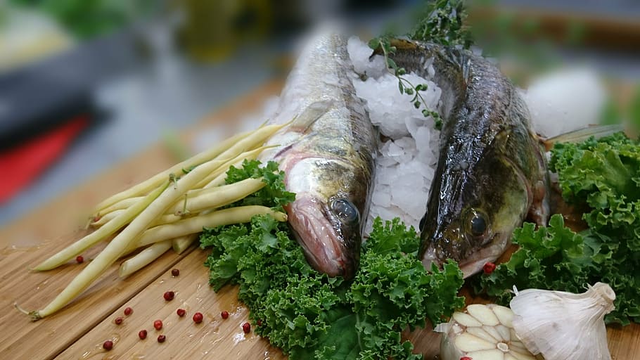 ماهی و غذاهای دریایی سرشار از ویتامین